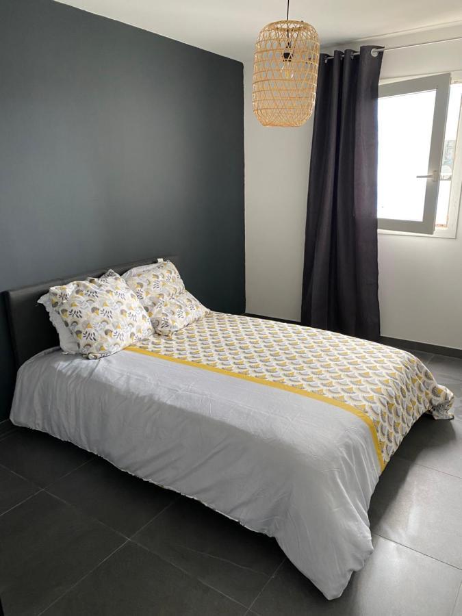 Romarine Apartment Sainte Clotilde Ngoại thất bức ảnh